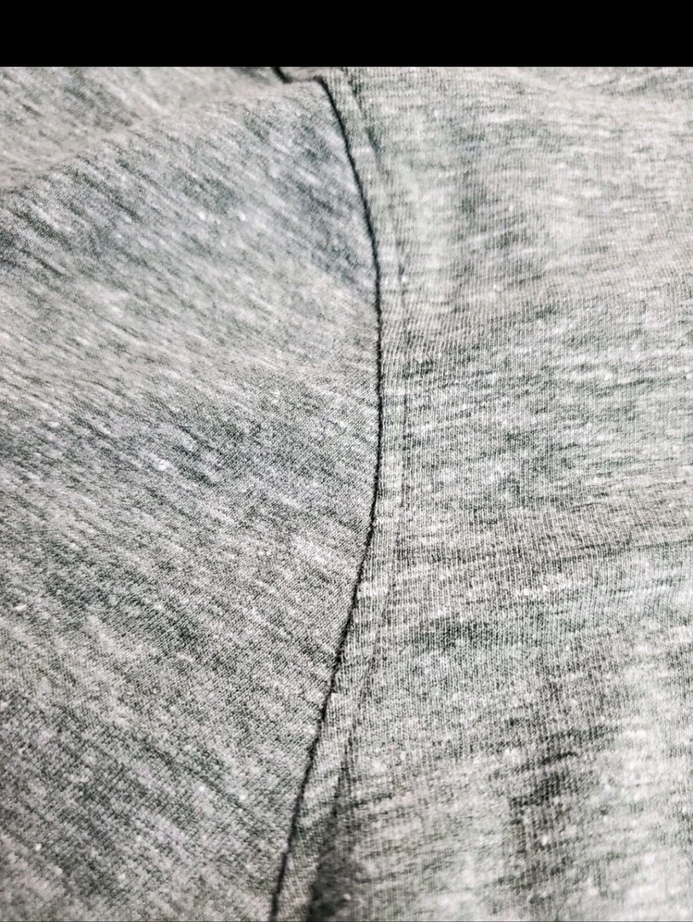Banana Republic Vintage Men’s Large Gray Long Sleeve Henley Shirt Soft Knit Casu